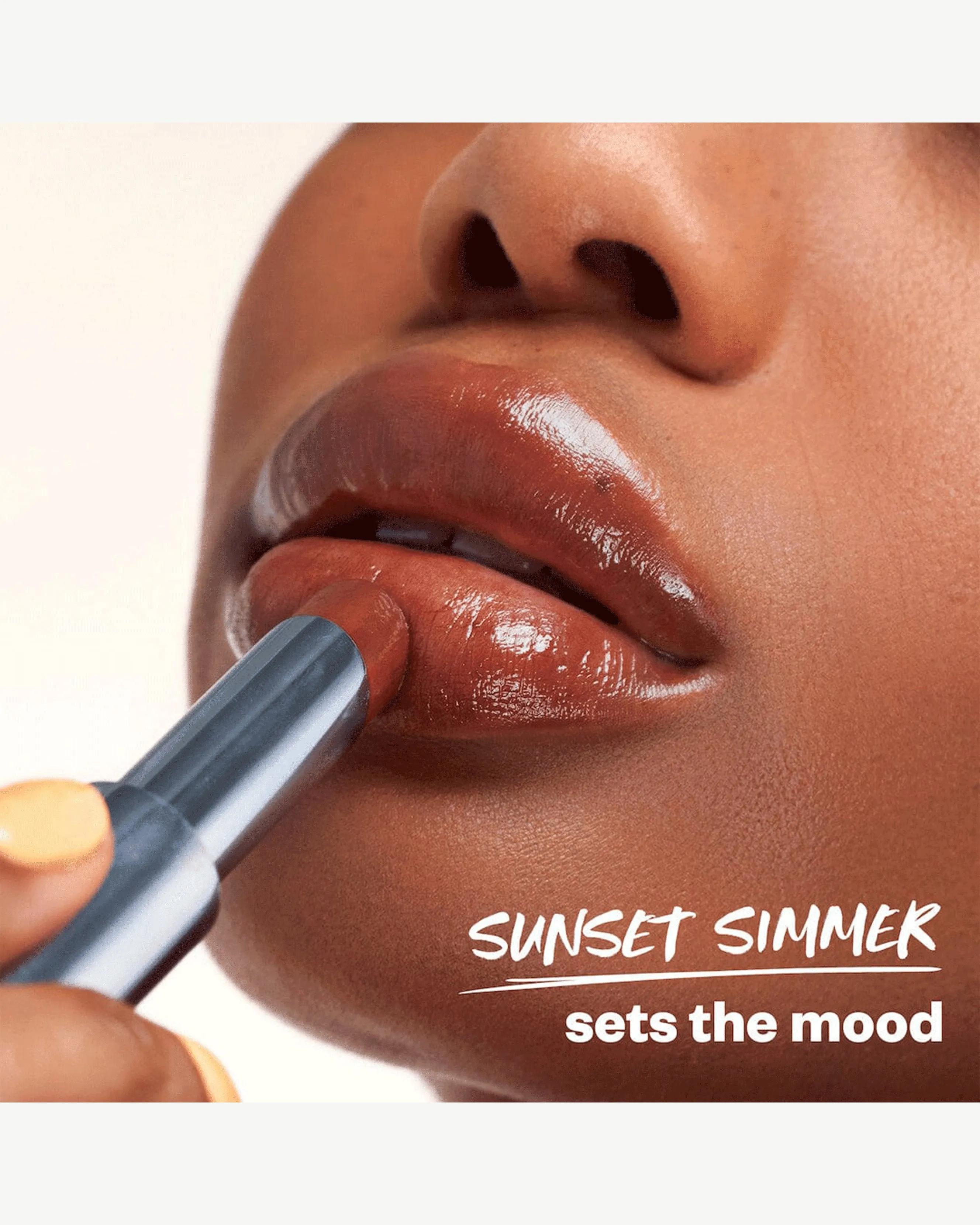 Wet Stick Moisturizing Lip Shine